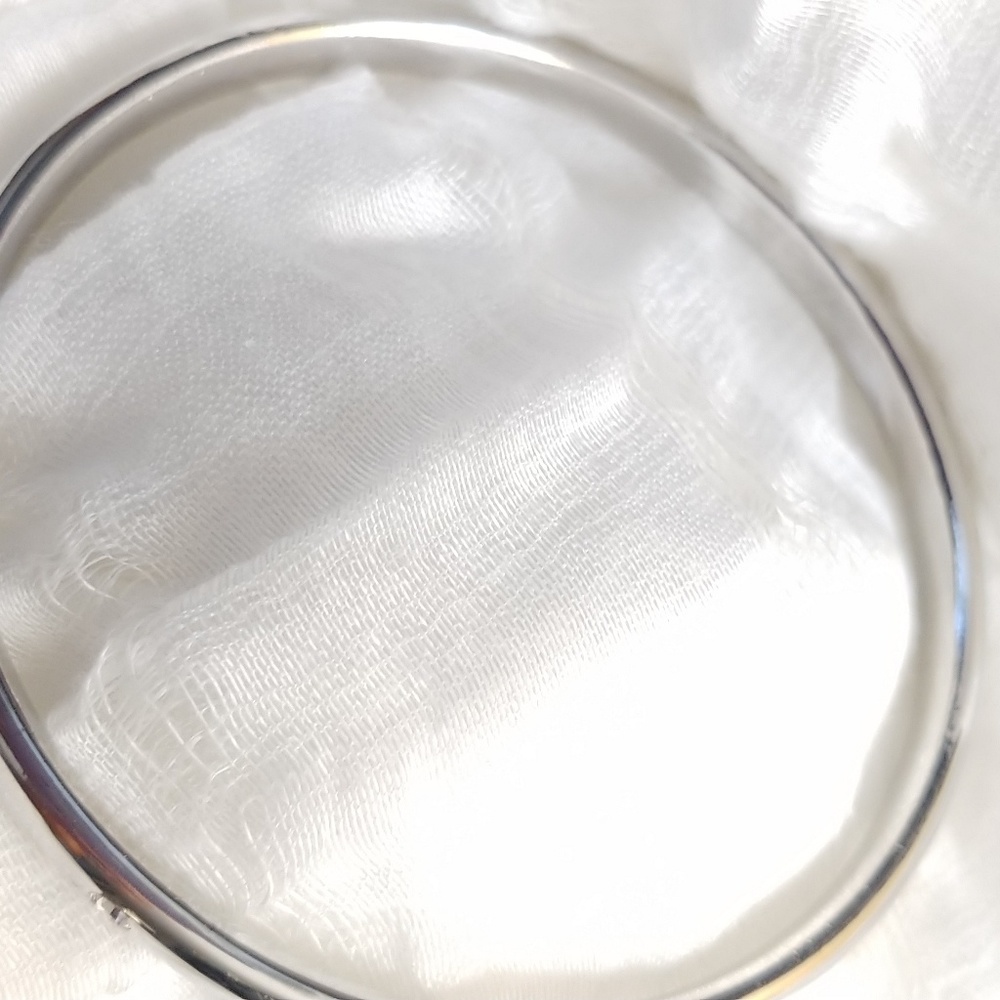 Silver tone, crystal ecrusted bangle - Picture 2 of 3